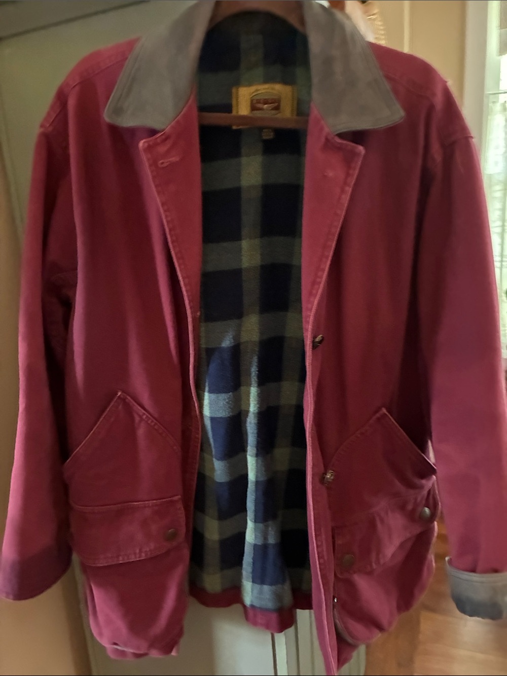 Men's Vintage Nantucket Red Barn Jacket Field Jacket with Plaid Lining.